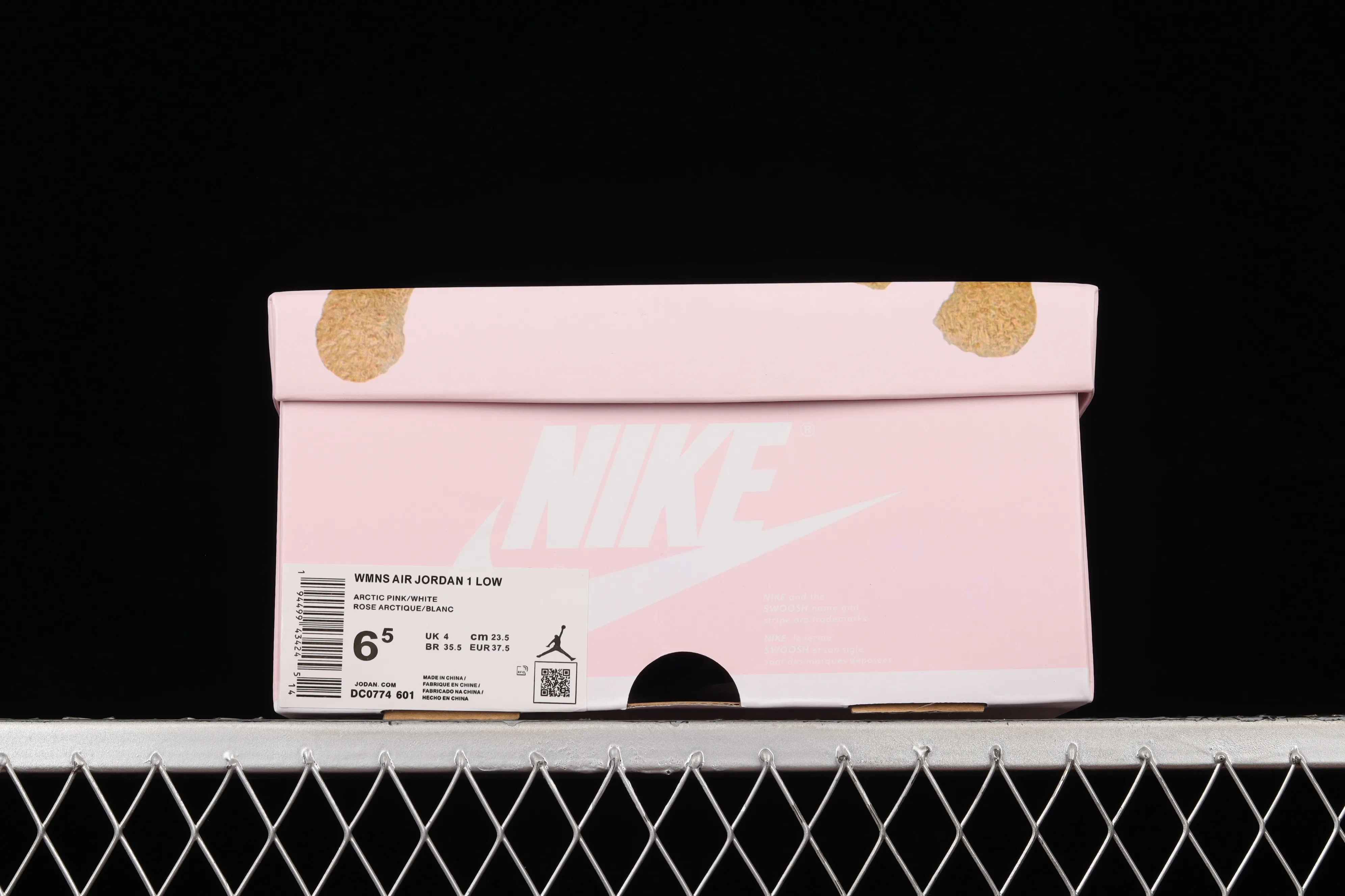 All categories Air Jordan Jordan series basketball shoes Air Jordan 1 Low Air Jordan 1 Low AJ1 Joe 1 customized version Vibe flavor deconstruction sports culture basketball shoes DC0774-601